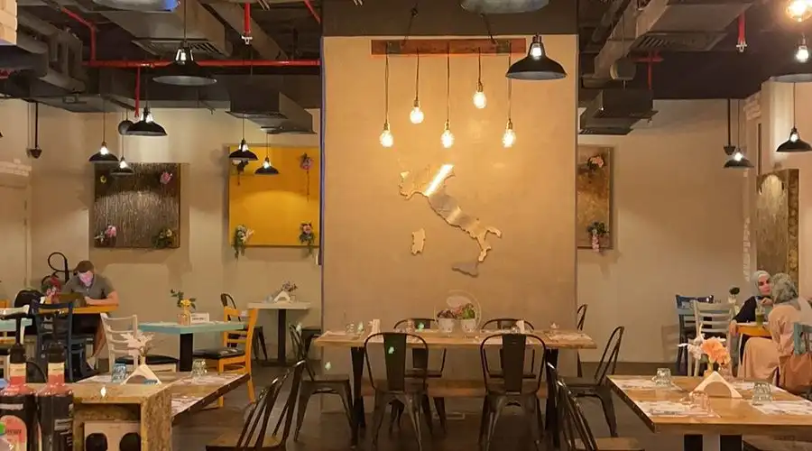Pulcinella Italian Restaurant | Dubai